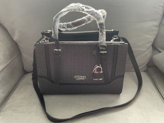 Guess Satchel purse $45