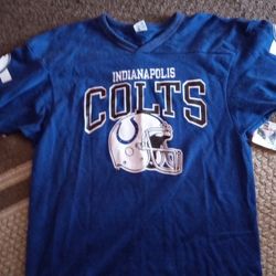 Mens Shirt Good Condition Size Large $15.00 