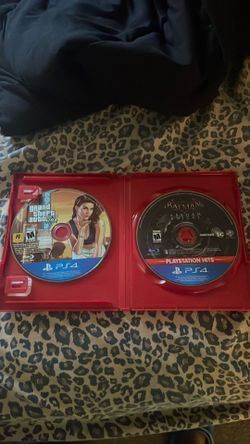 PS4 games GTA 5 and BATMAN Arkham knight