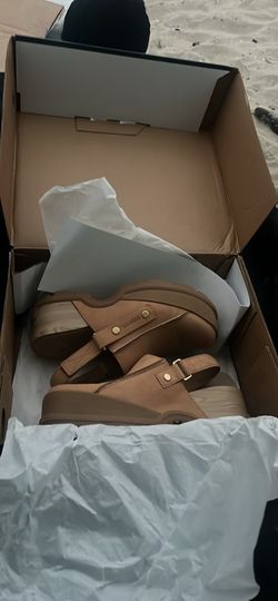 SOREL brand new 9.5