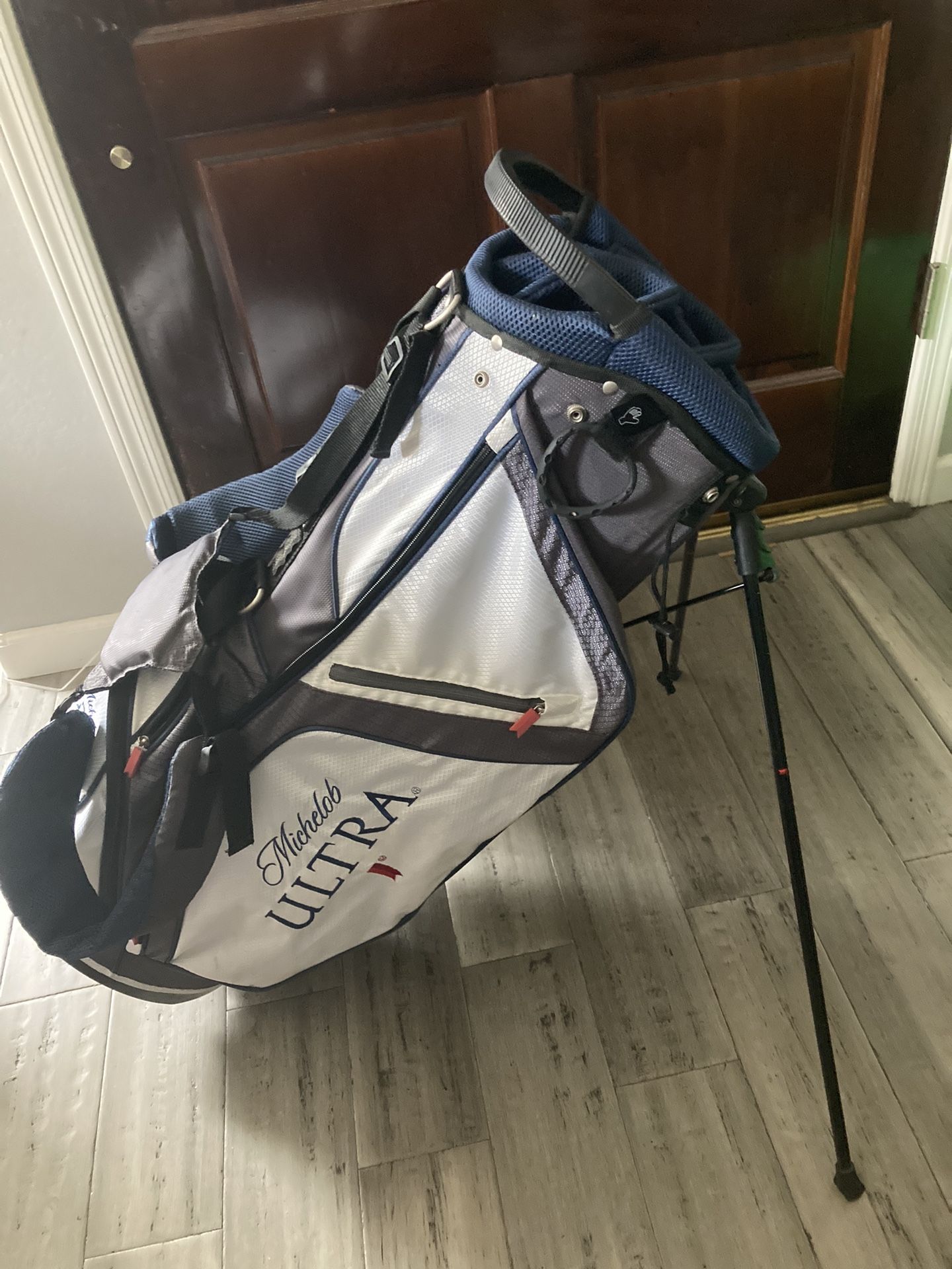 MICHELOB ULTRA 14 COMPARTMENT GOLF STAND BAG WITH BACKPACK STRAPS for