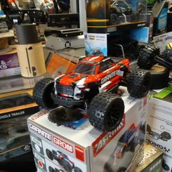 ARRMA Granite Grom 4x4 Brushed Electric RC Monster Truck 