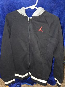 Jordan sweaters size 5T