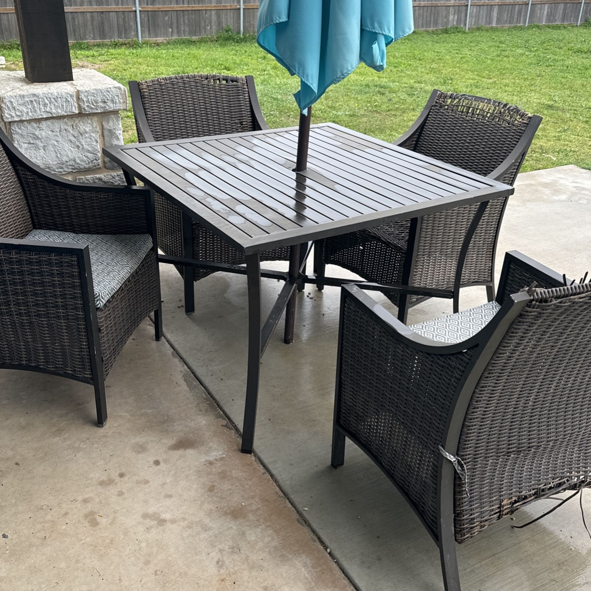 Patio Furniture 