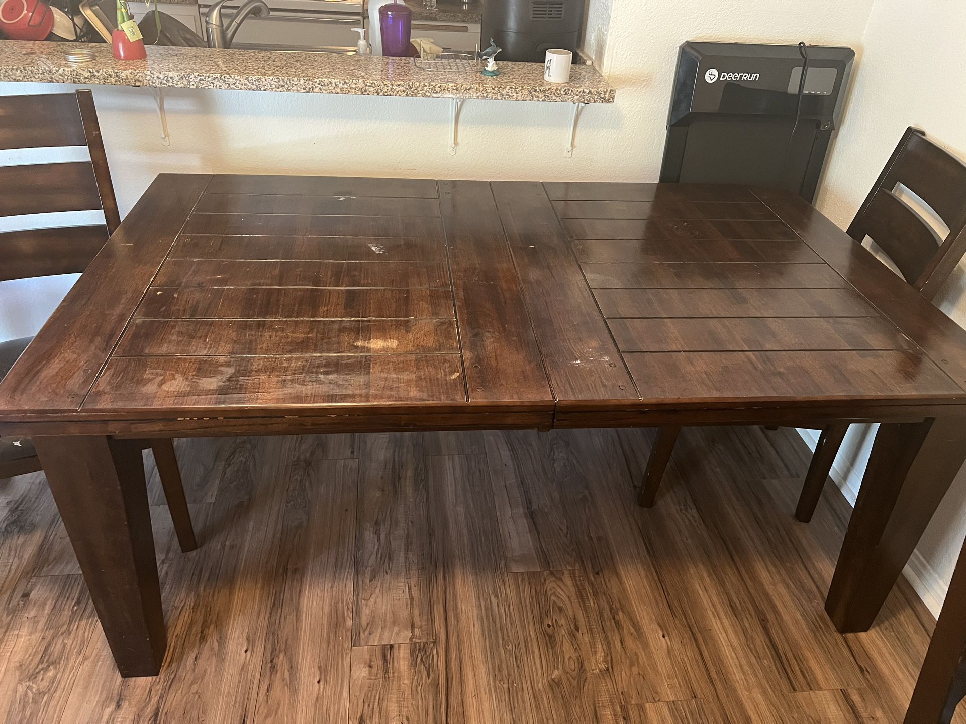 Dining room Table -FREE