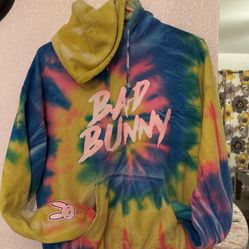 Bad Bunny Sweatshirt Size Medium 