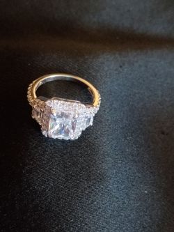 925 Halo Cocktail Ring