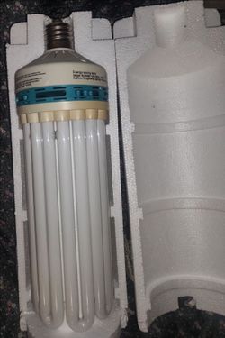 Feliz 250-Watt Horticultural Grow Light Bulb - New In Box / Open Box