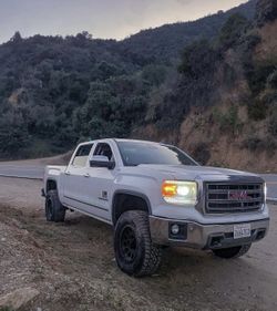 GMC Sierra