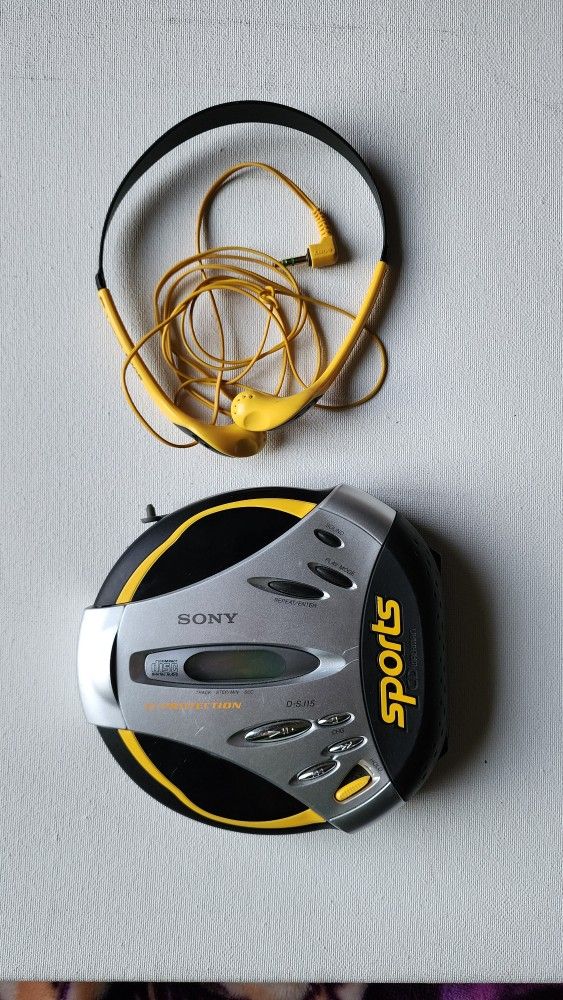 Sony Sports D-SJ15 CD Walkman Portable CD Player - Working Tested