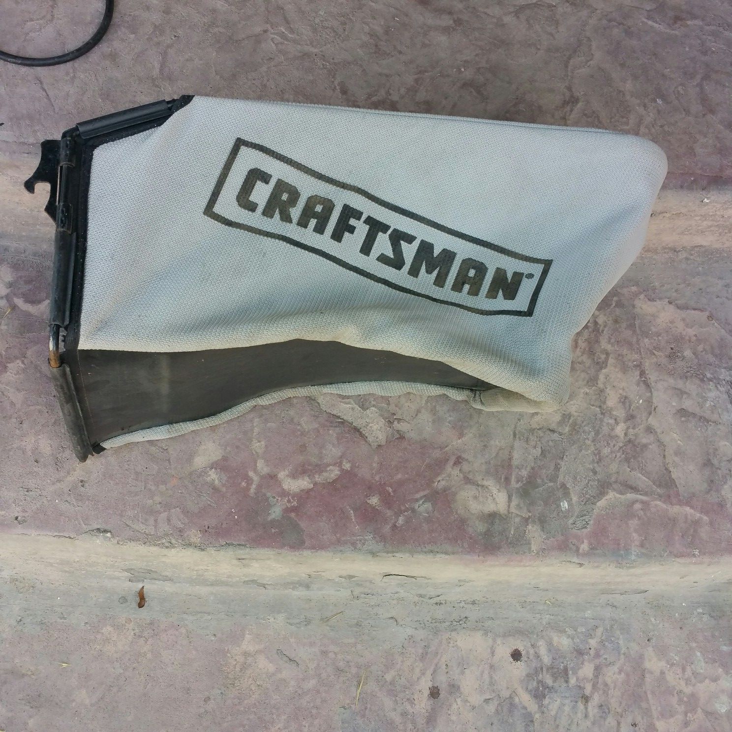 A CRAFTSMAN LAWNMOWER BAG LIKE NEW