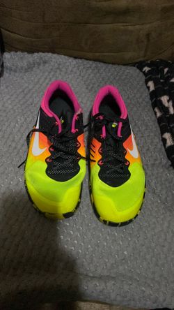Women’s Nike metcom 2 size 8