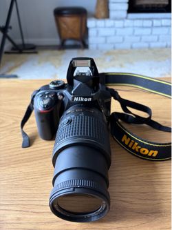 Nikon D3300 DSLR Camera Bundle w/ 55-200mm VR Lens + Accessories