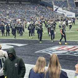 NFC Championship-Seattle Seahawks Tickets Vs Rams Front Row . Seats 3-4 Row A Sec 119
