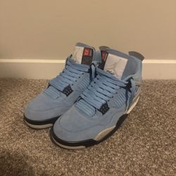 Jordan 4 University Blue Size 10.5