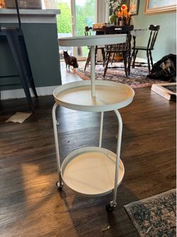 Rolling cart