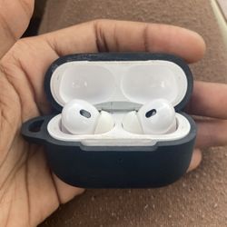 *AirPod Pro’s 2nd Gen* - P21695F6Y2 