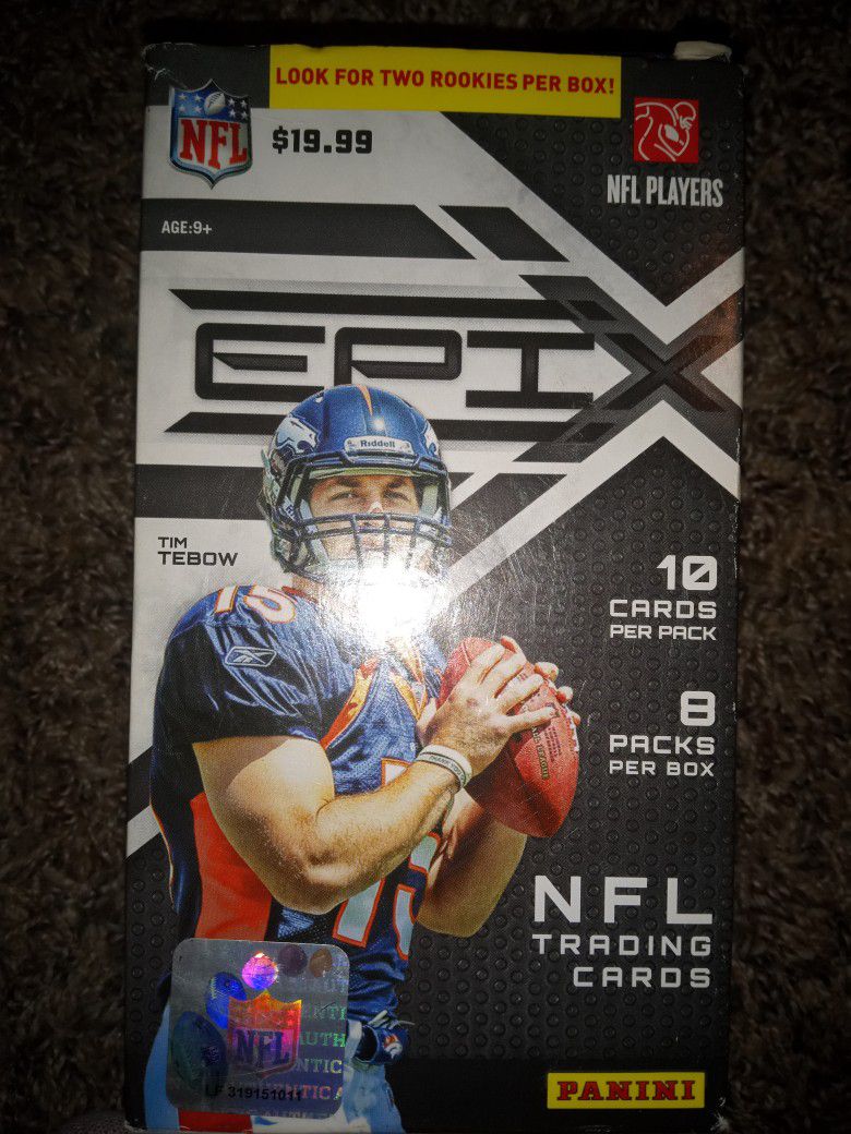 NFL TRADING CARDS 