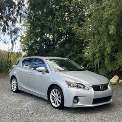 2013 Lexus CT 200h