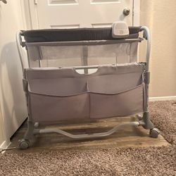 Growing Baby Bedside Bassinet