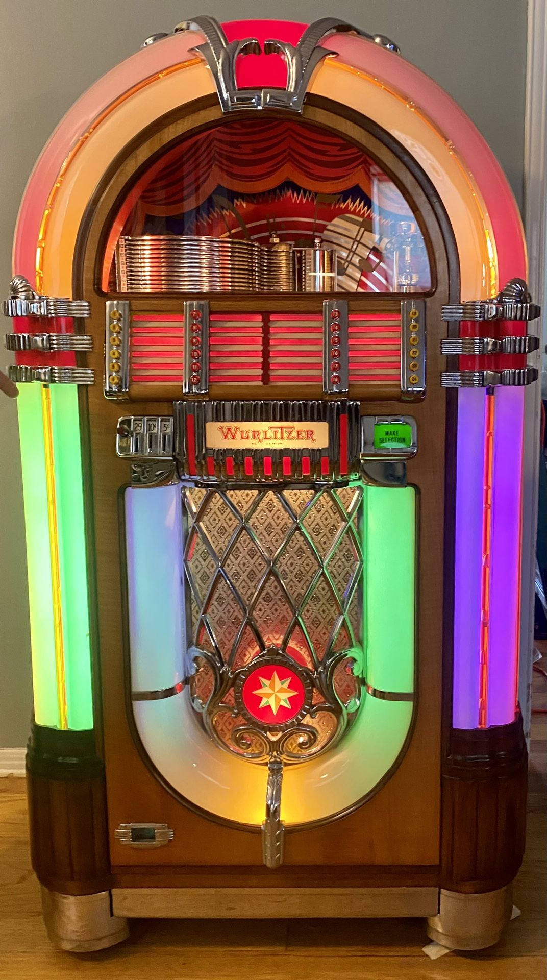 Wurlitzer 1015 Jukebox - The Bubbler