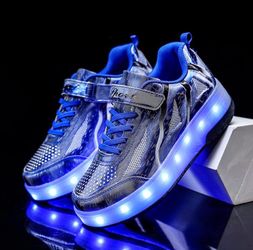 Big kid roller skate light up shoes