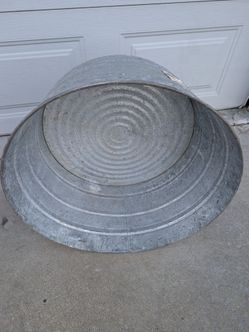 Vintage Galvanized Zinc Wash Tub 17 Gal