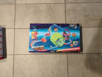 Adventure Force Race Track With Car