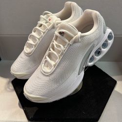 NIKE AIR MAX DN “WHITE METALLIC SILVER”