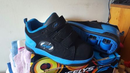Heelys Black end blue