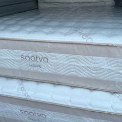 Brand New Organic Saatva RX California King Mattress. 