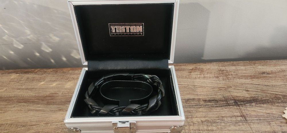 Mens Trinton Bracelet Black