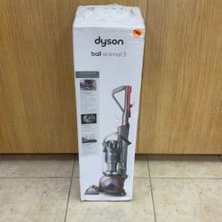 DYSON BALL ANIMAL 3 VACUUM CLEANER.