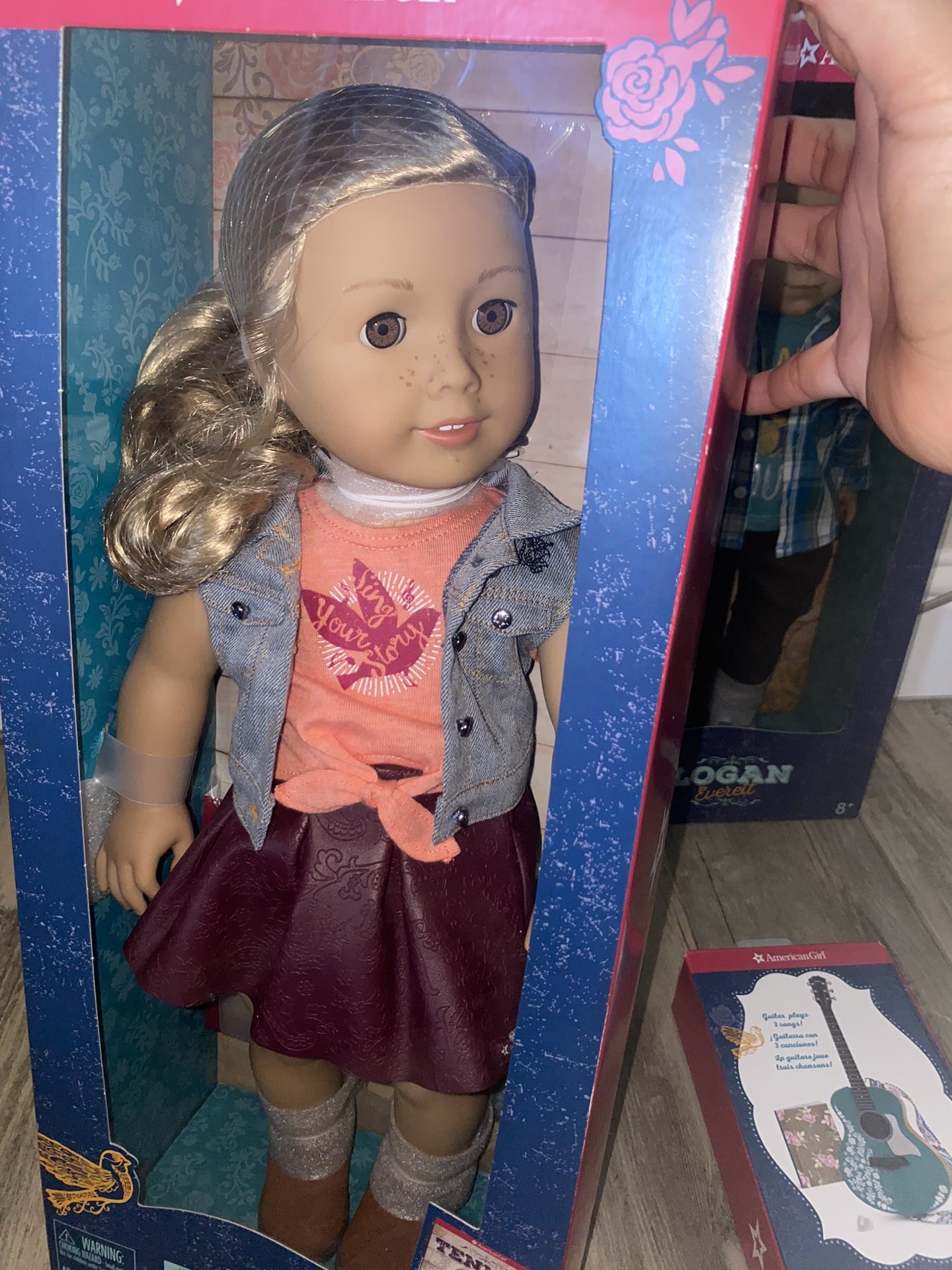 American Girl Doll Tenney Grant W accessories And Logan Everett