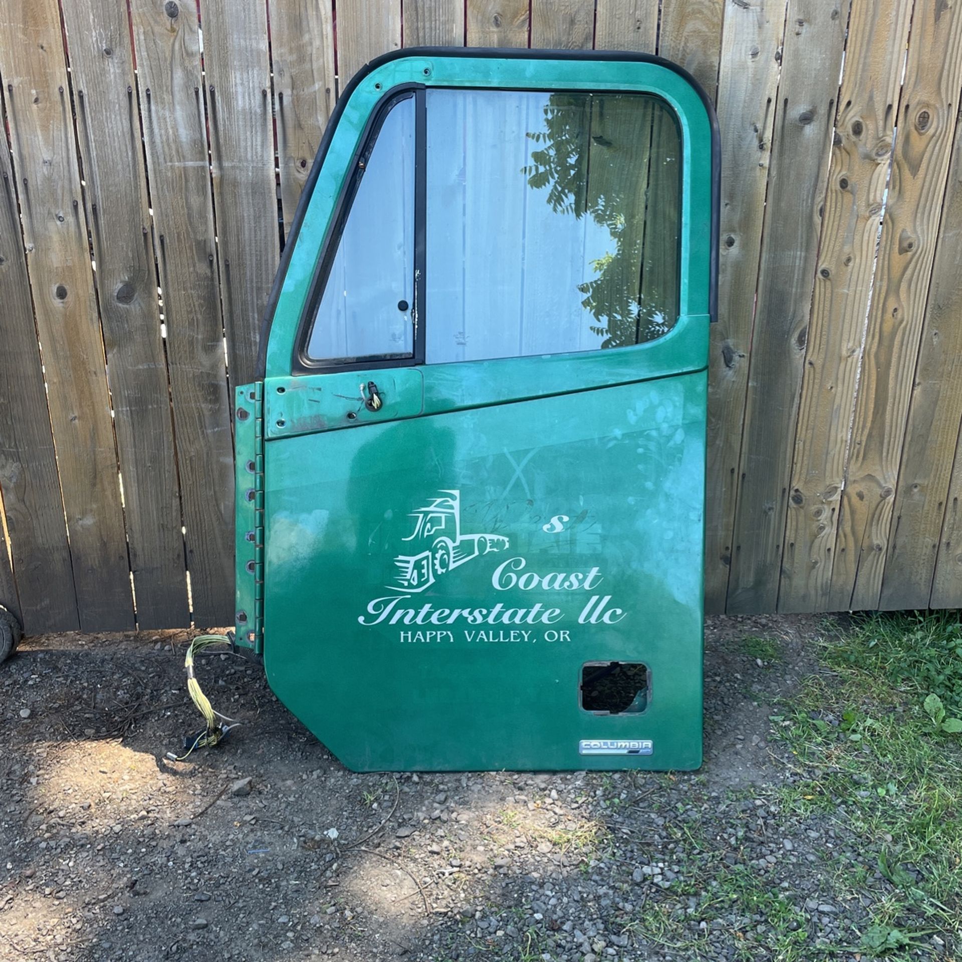 Freightliner Columbia Door 