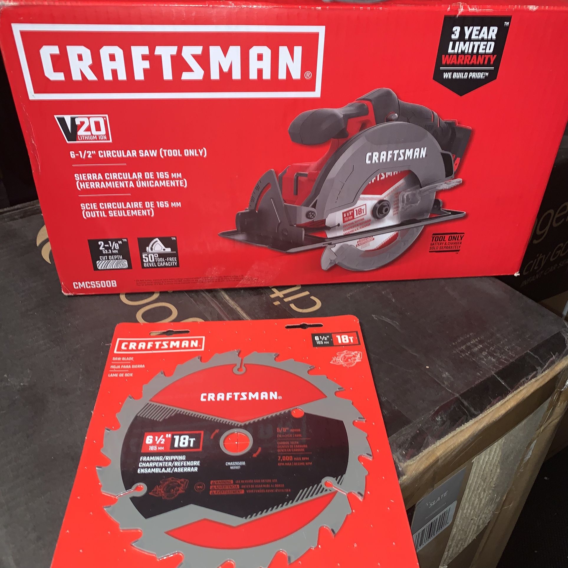 NEW SEALED IN BOX CRAFTSMAN V20 6-1/2 inch cordless circular saw AND Blade