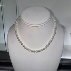 saltwater pearl chain