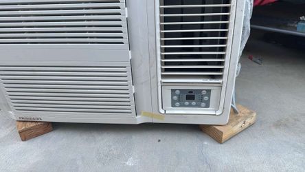 A/C open box