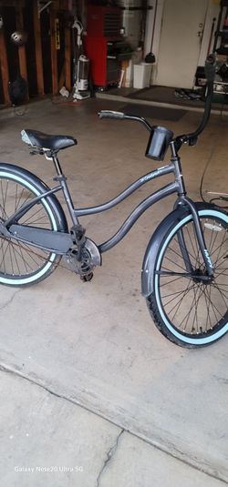 26" Brand Cruiser ready to ride firm price