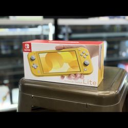 Nintendo Switch Lite 