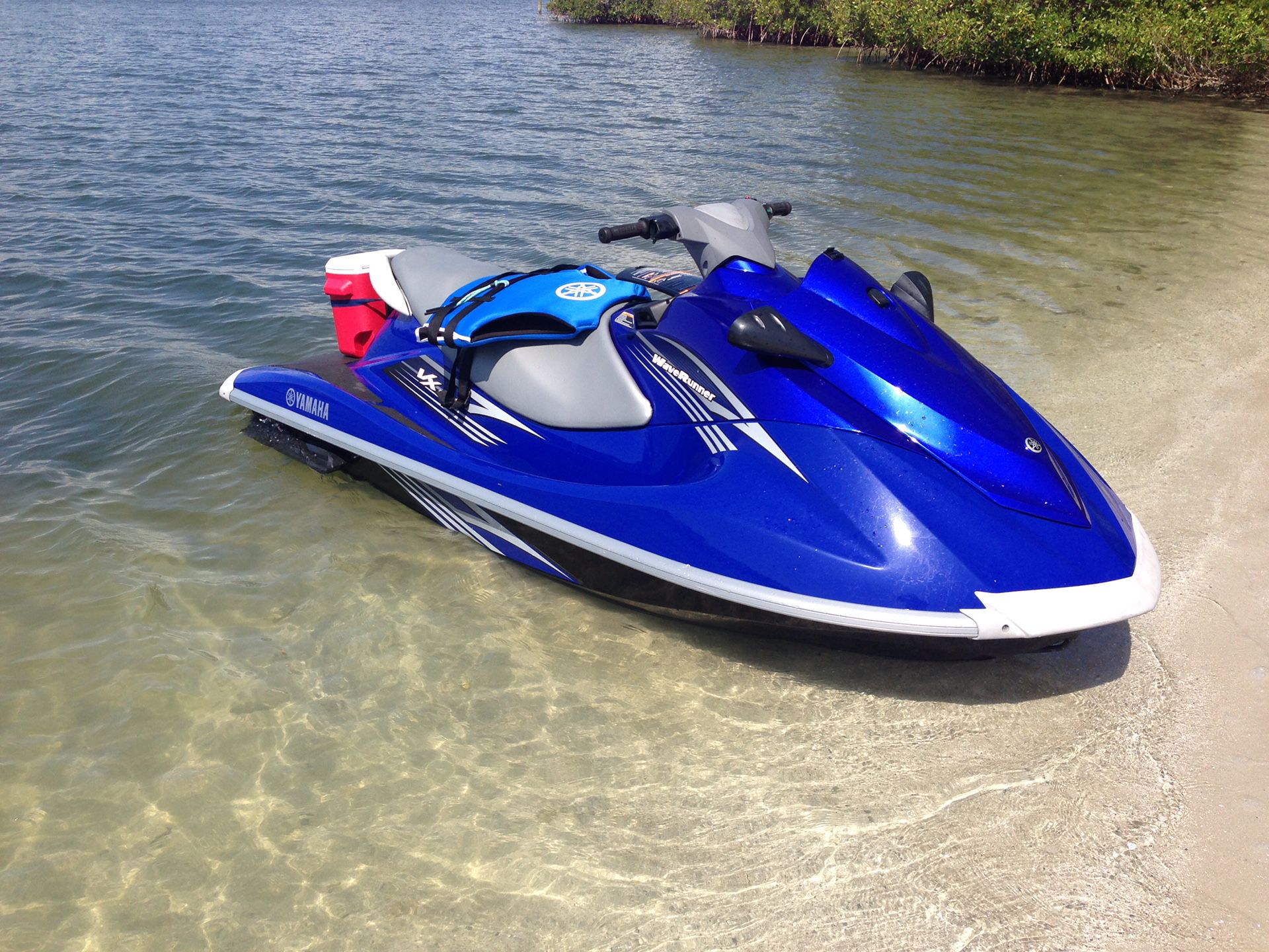 2010 VX Deluxe Yamaha wave runner and trailer