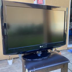 LG tv