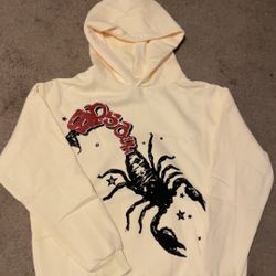 Scorpion Design Spider Hoodie Large Creamish 