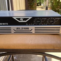AMERICAN VOCAL AV-2400 PRO 1200 WATT POWER AMPLIFIER