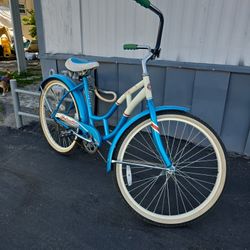 26 Inch SCHWINN Beach Crusier Bike. 