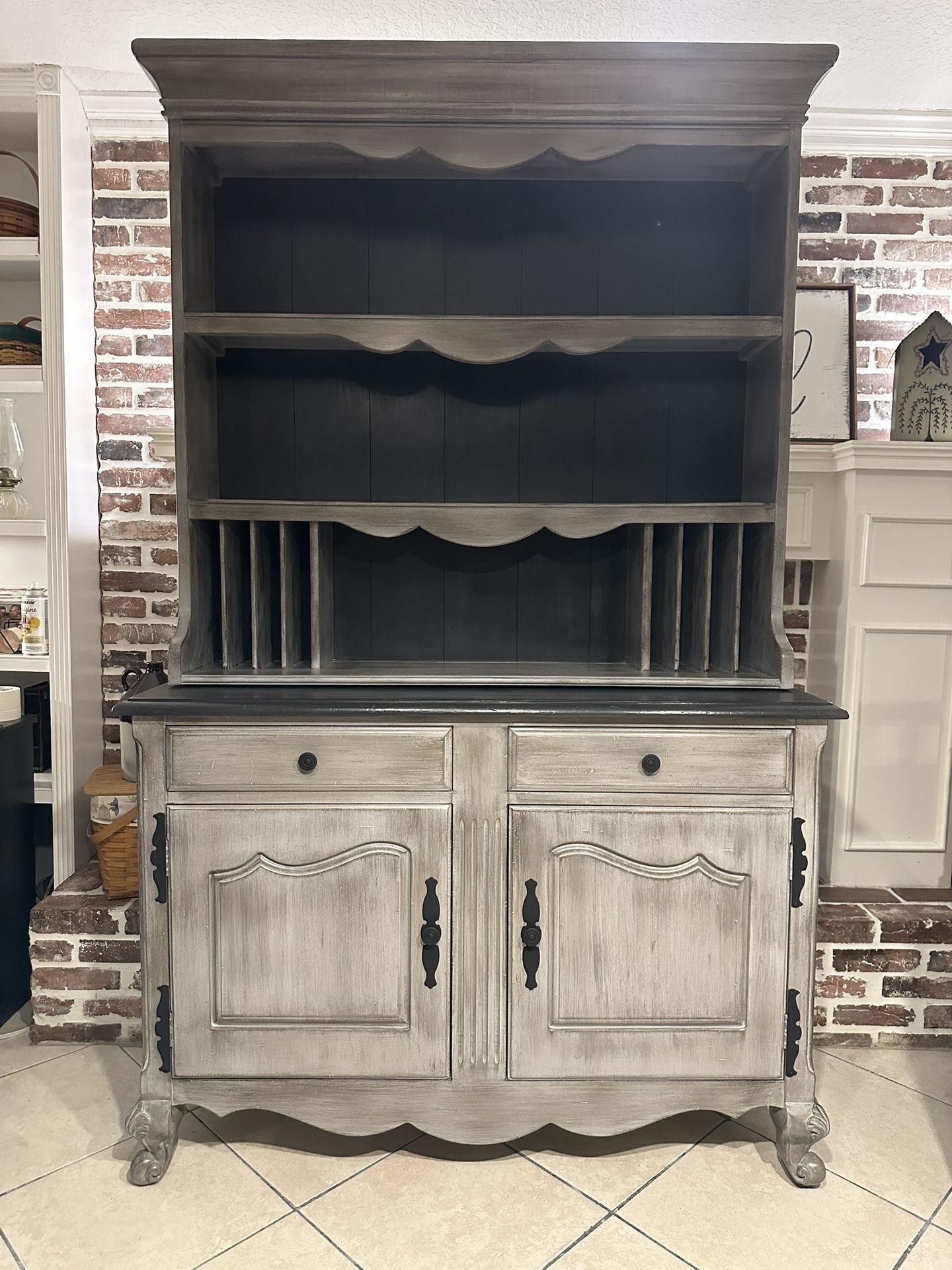 Stunning Refinished 7ft Tall LANE Hutch / China Cabinet / Kitchen Buffet / Coffee Bar / Server / Plate Display Hutch with Shelves