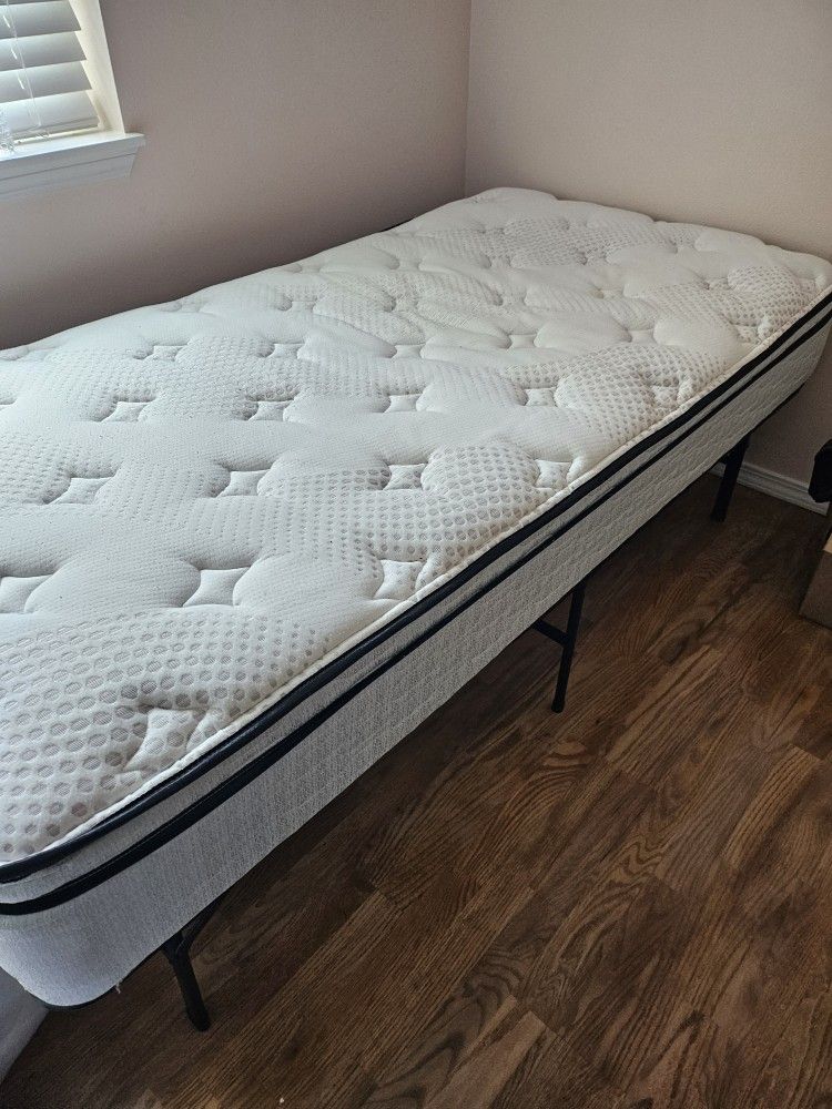 Twin Bed With Frame