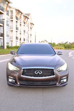 2015 Infiniti Q50