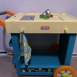 Little Tykes Lemonade Stand 