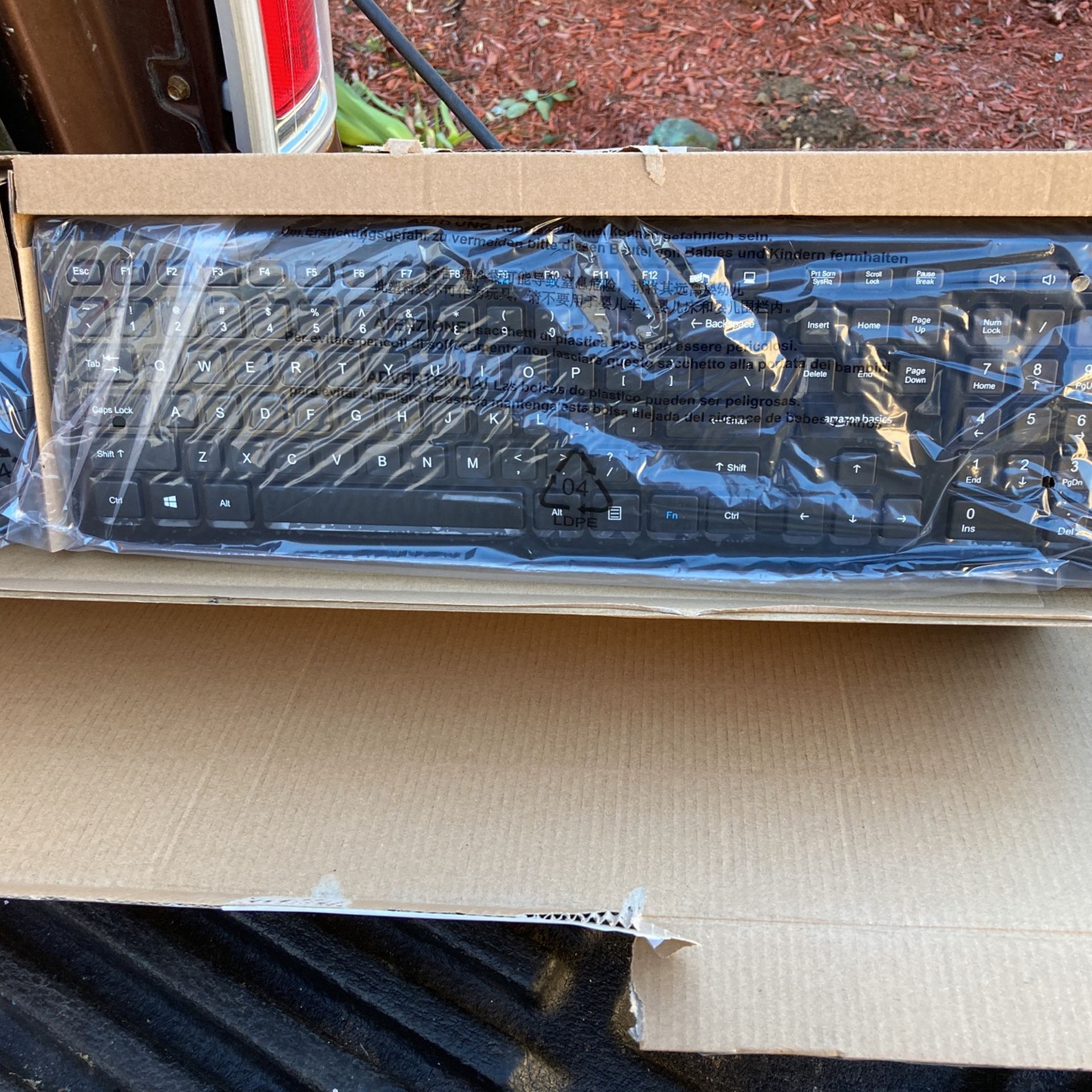 Amazon Basic Keyboard